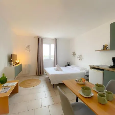 Apartment - Vue Et De *